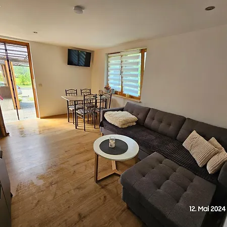 ,, Zur Langen Heide,, * Hildburghausen